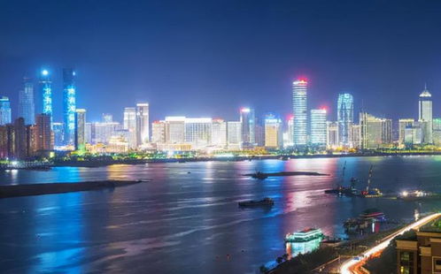 2021年南昌房?jī)r(jià)跌回3年前,買房這1盤需謹(jǐn)慎,這4盤可撿漏